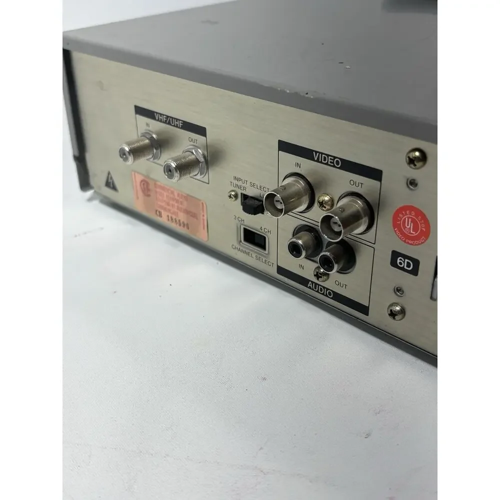 Sony EVO-410 Video8 8mm VCR Video Cassette Recorder Player Powers On Untested